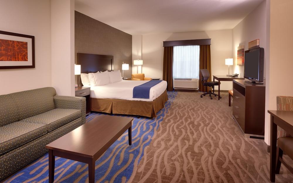 Holiday Inn Express & Suites Overland Park By Ihg Exterior photo